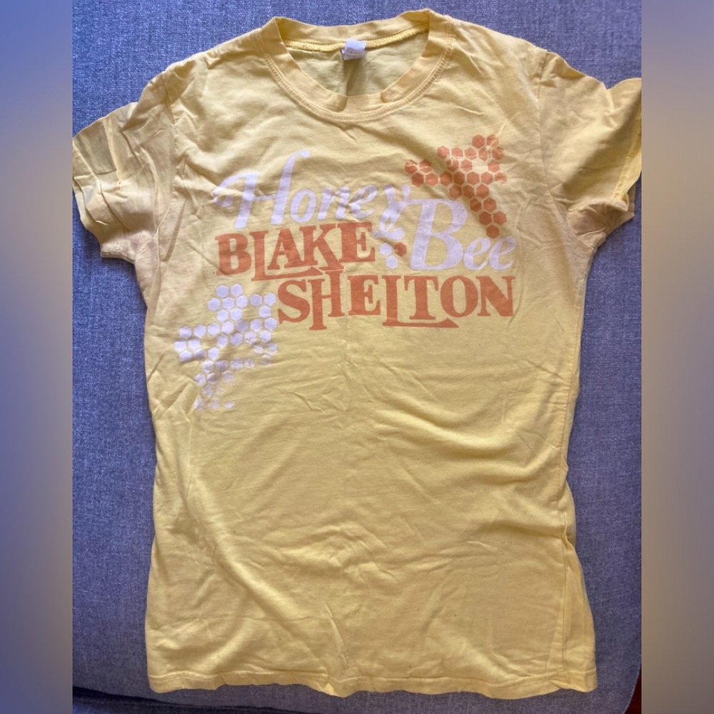 Blake Shelton Honey Bee tshirt